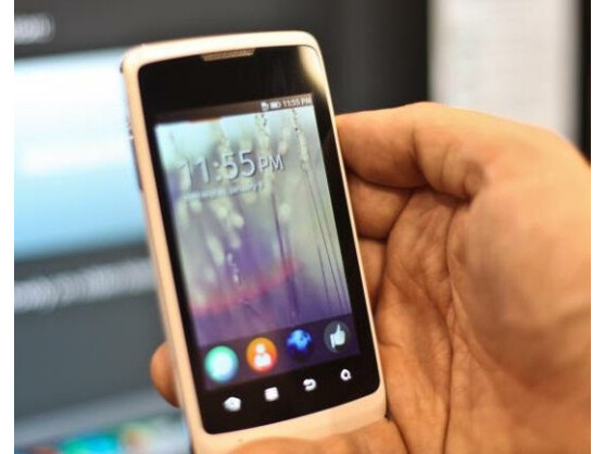 Die Mozilla Foundation zeigt auf der CES ein Smartphone mit einer Beta-Version von Firefox OS.