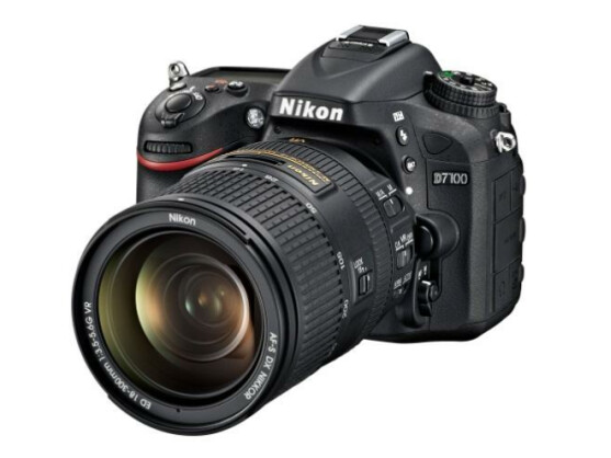 Nikon präsentiert mit der D7100 eine neue DSLR für Hobbyfotografen.