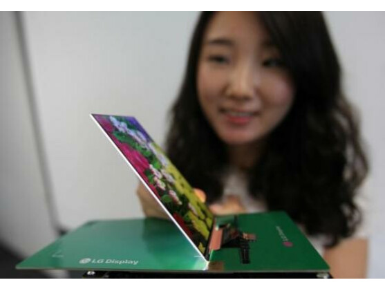 Nur 2,2 Millimeter misst das Display von LG in der Bauhöhe.