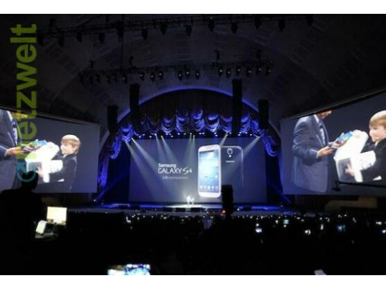 Samsung präsentiert da Galaxy S4 in New York.