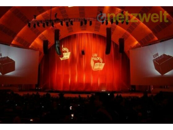 Samsung präsentiert das Samsung Galaxy S4 in der Radio City Music Hall.