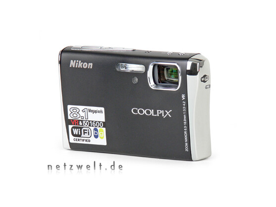 Bilder per Funk ins Internet übertragen - für die Nikon Coolpix S51c ist dies dank WLAN-Modul kein Problem.