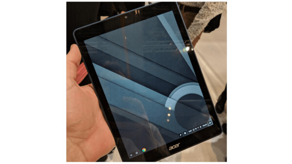 Das noch namenlose Acer-Tablet mit Chrome OS taucht auf einer Bildungsmesse in London auf.