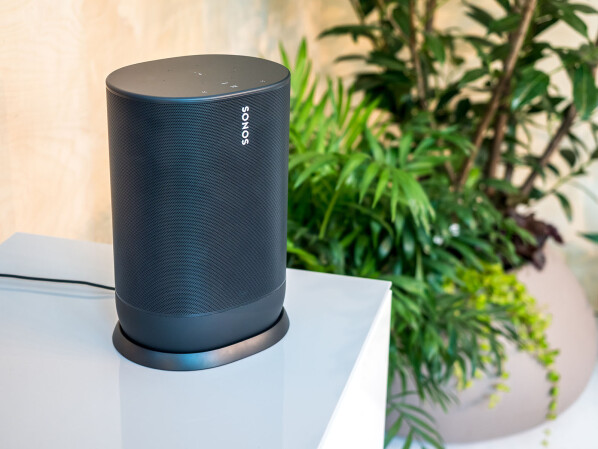 The current Sonos speakers will receive a new application and a new operating system.