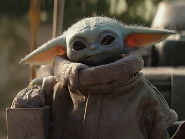 The Mandalorian: Baby Yoda is a cute star in the Star Wars series. The first episode will soon be broadcast on TV for  free.