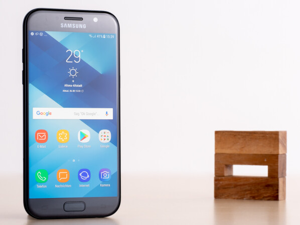 Das Samsung Galaxy A5 (2017) gibt es aktuell im Angebot.