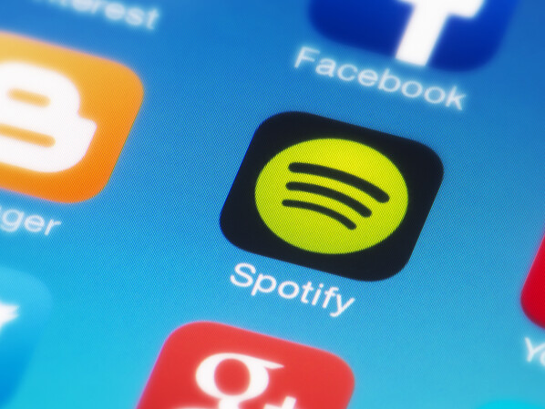 Spotify will soon expand with voice commands. However,  these can only be used in some cases.