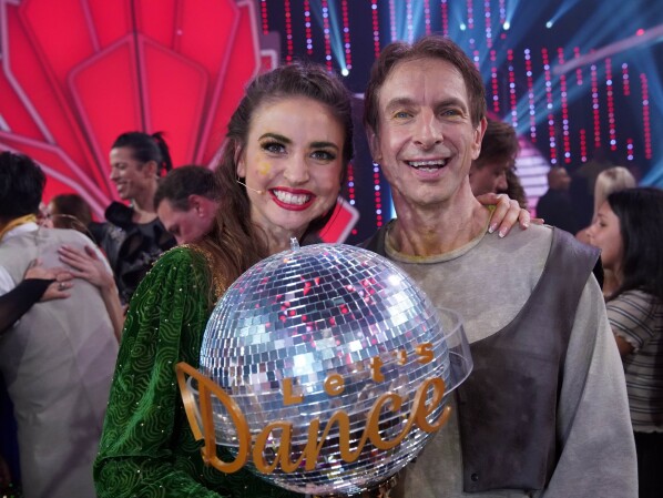 Ingolf Lück und Ekaterina Leonova gewinnen die 11. Staffel von "Let's Dance"