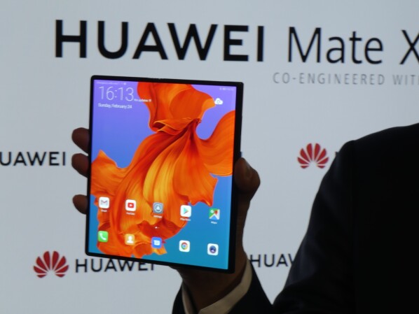 Huawei's Mate X has a foldable display. A new patent demonstrates a different technology.