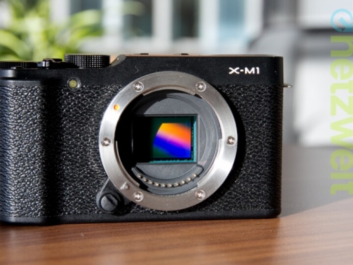 Der X-Trans CMOS-Sensor ist eine Eigenentwicklung von Fujifilm und unterscheidet die Systamkamera von anderen Digitalkameras.
