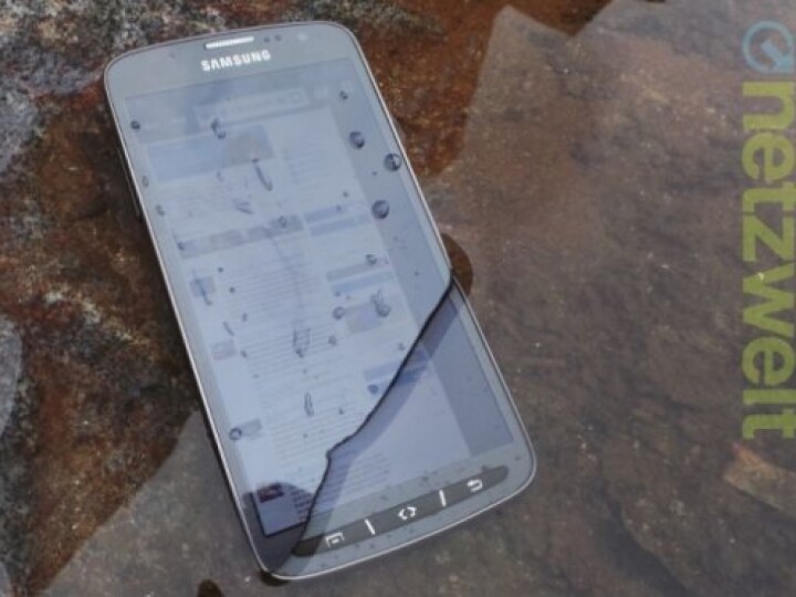 Das Galaxy S4 Active ist gegen Staub und Wasser geschützt.