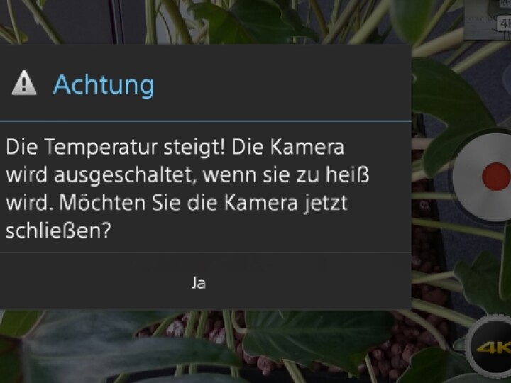 Das Xperia Z2 überhitzt bei längeren 4K-Aufnahmen leicht.