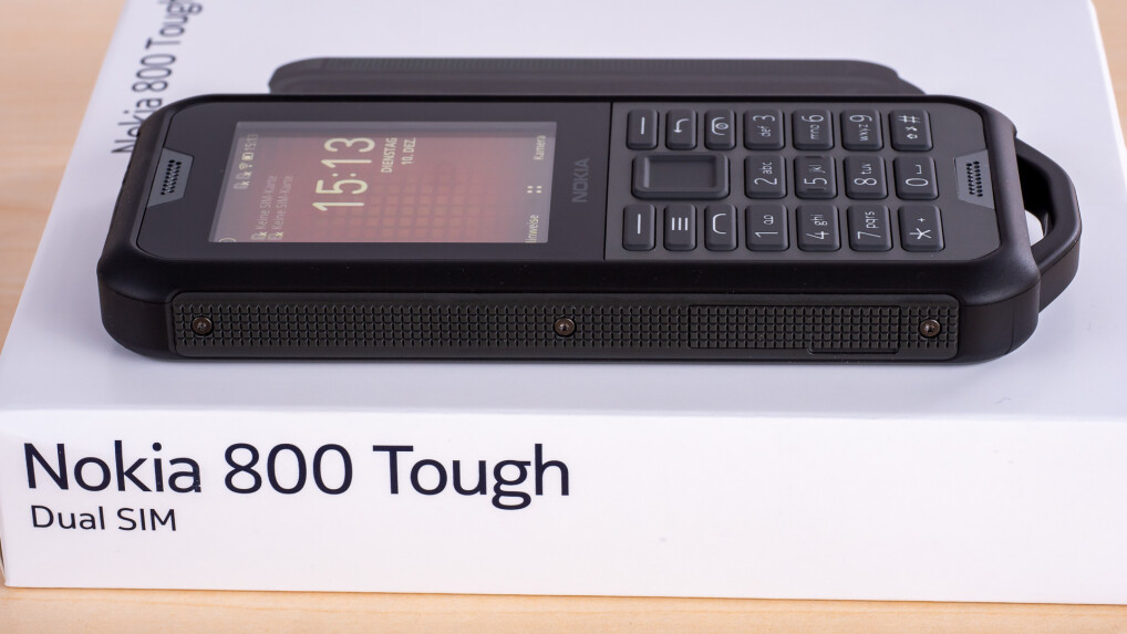 Nokia 800 Tough im Test: Der neue "Knochen"? | NETZWELT