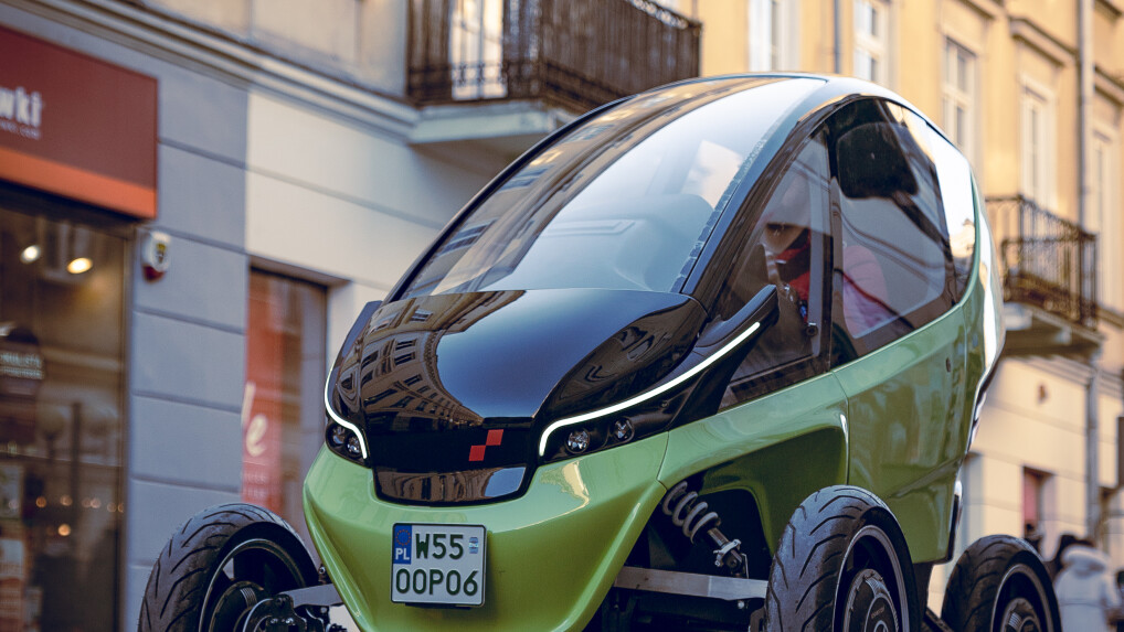 Neues E-Auto Triggo verändert seine Breite: Knopf drücken und am Stau