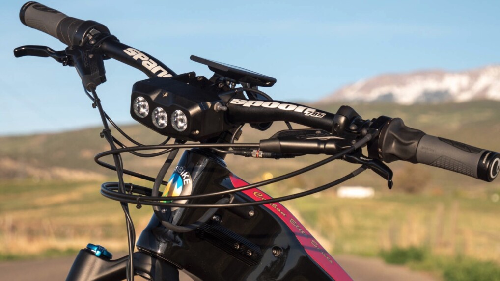 290 Kilometer, 190 Newtonmeter PowerEBike sticht BoschSysteme aus