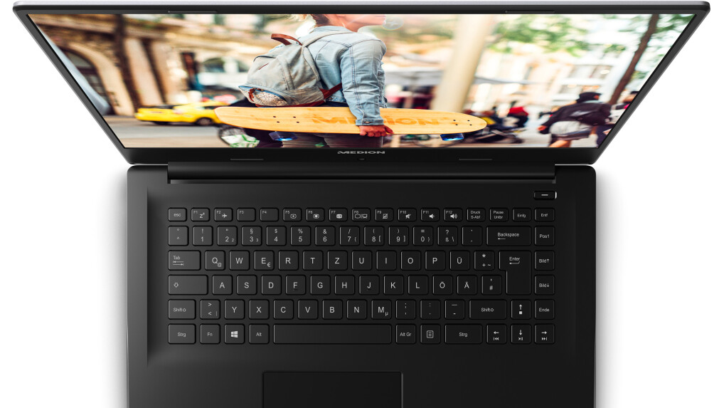 Medion Akoya E6246 Im Test Aldi Laptop Für 399 Euro Mit Dünnen
