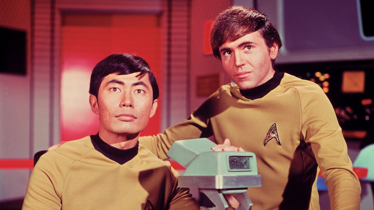George Takei y Walter Koenig en "Star Trek"