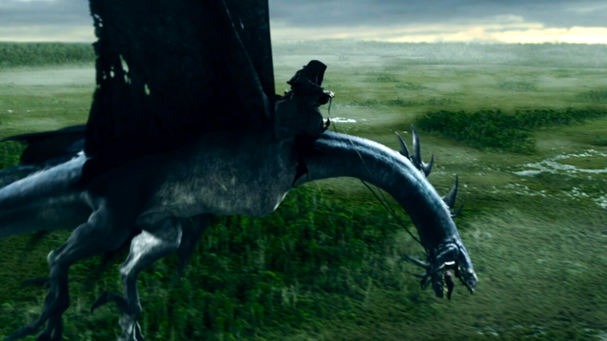 The Lord of the Rings - The Two Towers: The Witch King on his mount, the fur beast