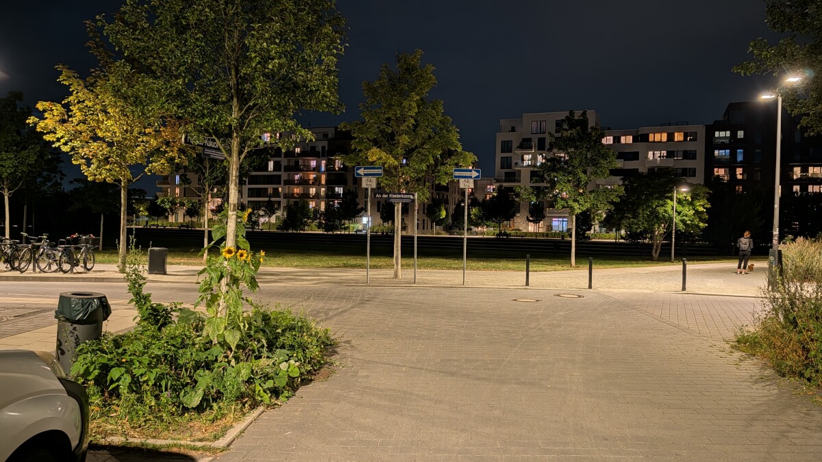 oder Nachtaufnahme. Mit dem Pixel 10 Pro gelingen stimmungsvolle Bilder.