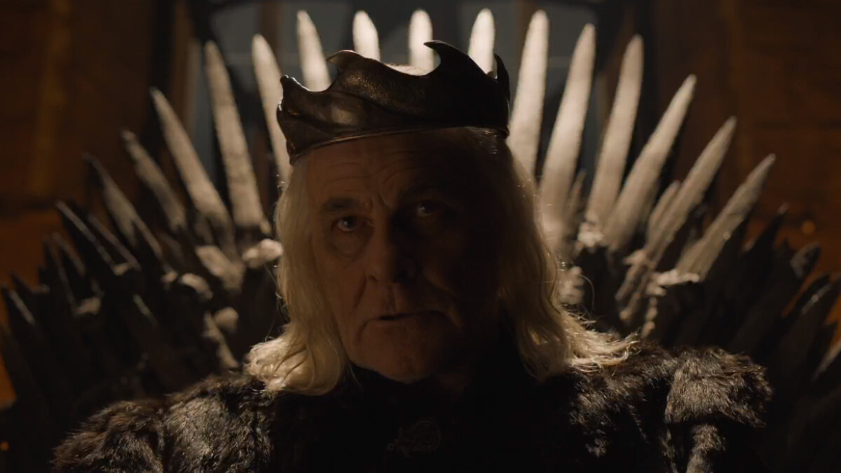 Aerys Targaryen II una vez se sentó en el trono.