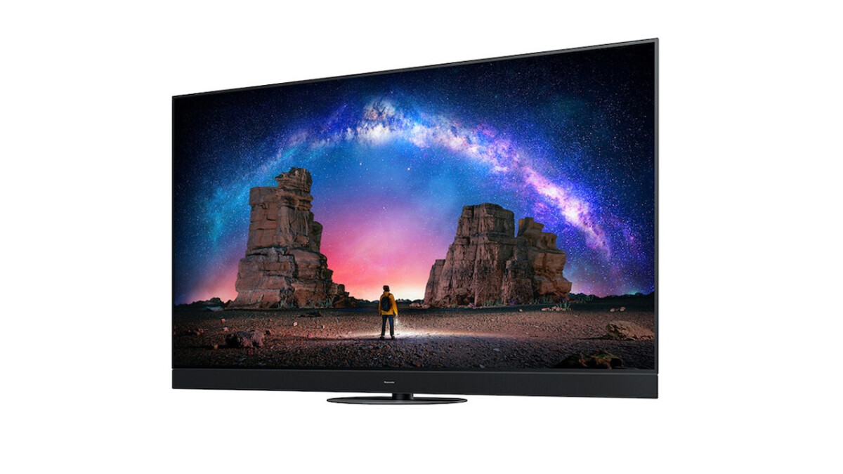 Panasonic's new flagship TV MZW2004 gets significantly brighter with an LG display and microlens booster.