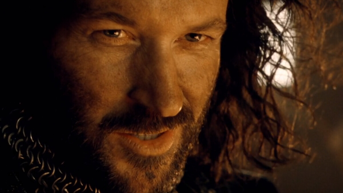 "The Lord of the Rings: The Fellowship of the Ring" - Isildur (Harry Sinclair) fails and fails to destroy the One Ring.