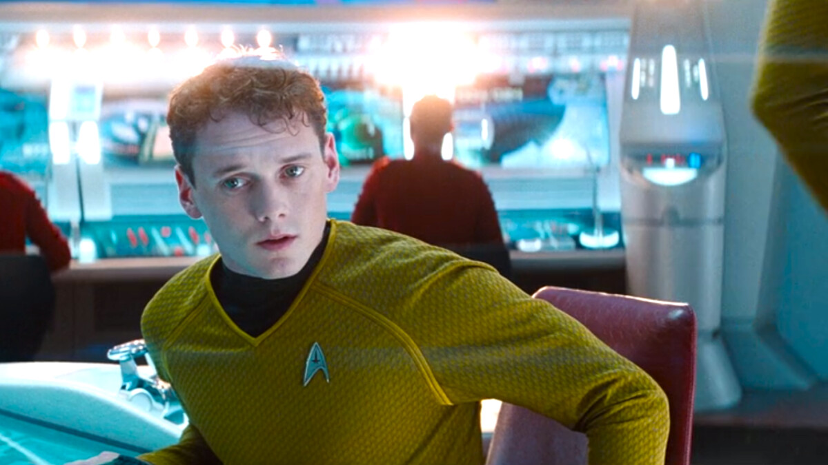 Star Trek Into Darkness: Anton Yelchin como Pavel Chekov a bordo del USS Enterprise.