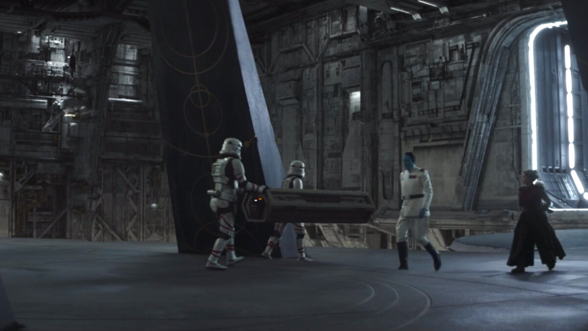 Star Wars - Ahsoka: ¿Cuál es el cargamento que Thrawn ha traído desde las catacumbas a su Destructor Estelar?