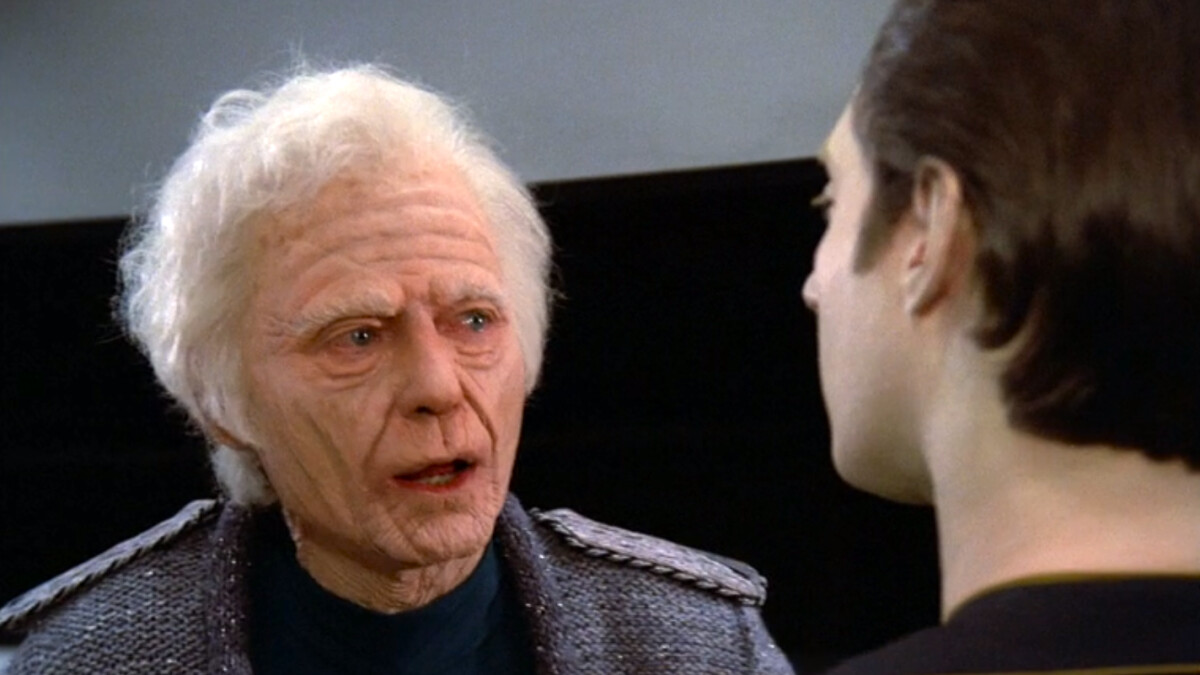 Star Trek: The Next Generation: DeForest Kelley has a guest appearance as Dr.  Leonard "pill" McCoy.