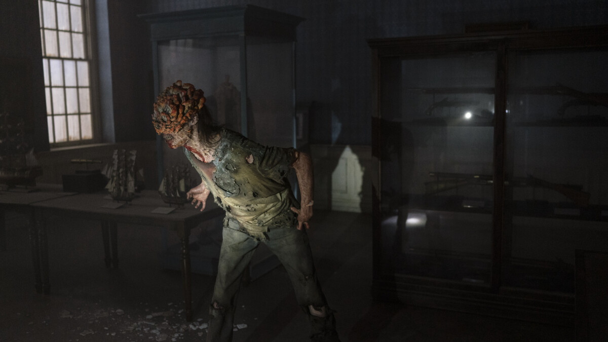 The Last of Us - Episode 2: The Clickers became aware of Joel and Ellie