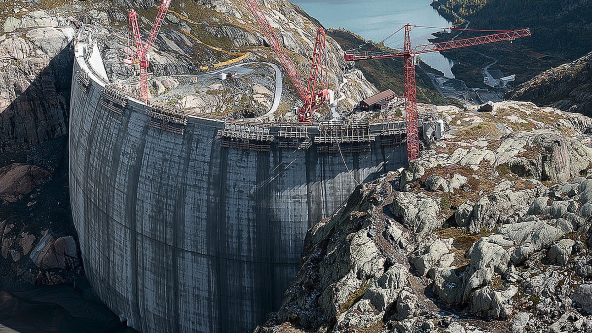 Half a summer slump?  The gigantic Nat de Drance pumped storage power plant goes online.