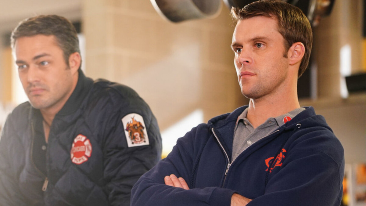 Chicago Fire: Taylor Kinney as Kelly Severide and Jesse Spencer as Metthew Casey