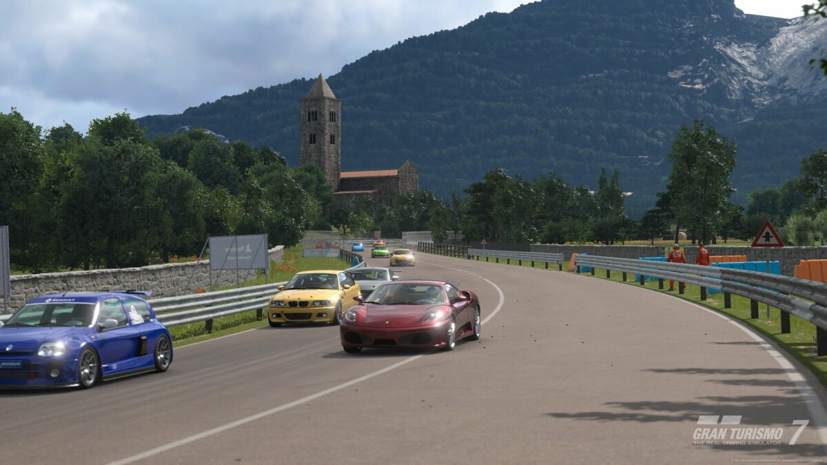 Wie realistisch sind die Strecken in Gran Turismo 7?