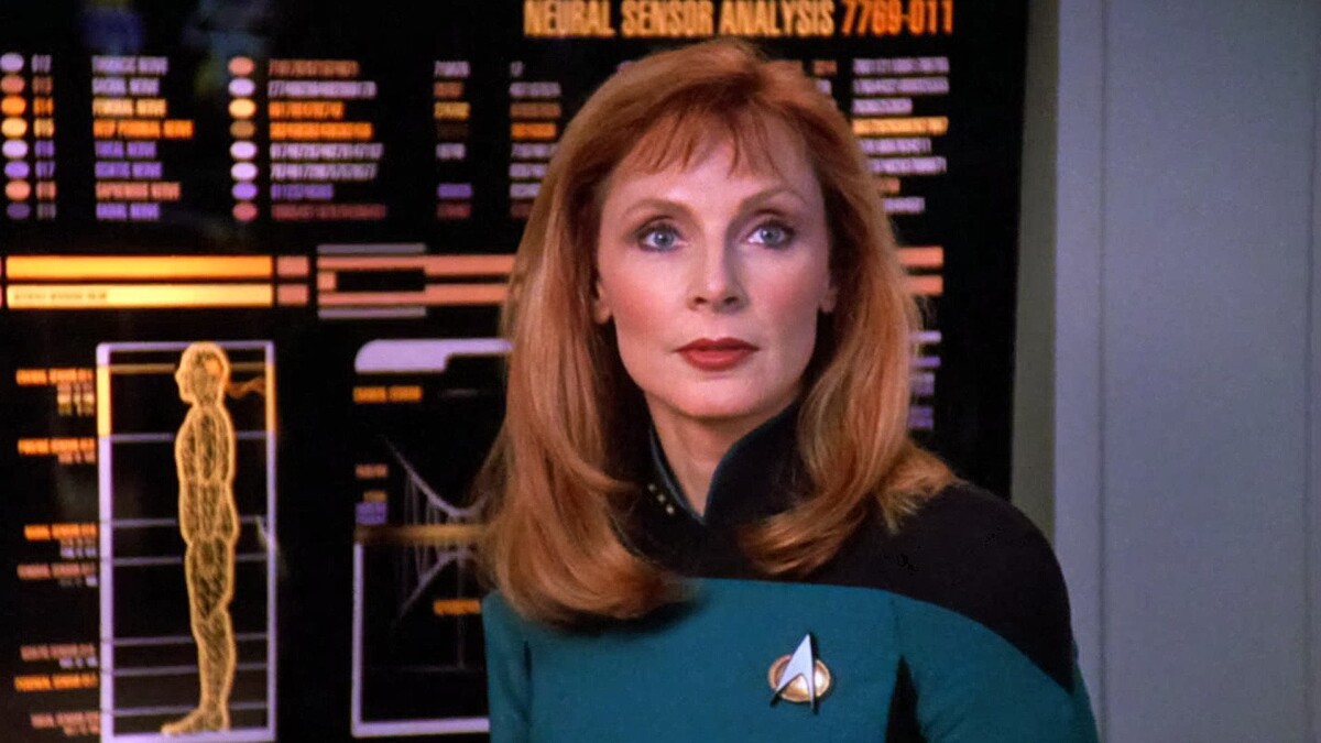 Star Trek: Gates McFadden as Dr.  Beverly Crusher in "Starship Enterprise - The Next Century"