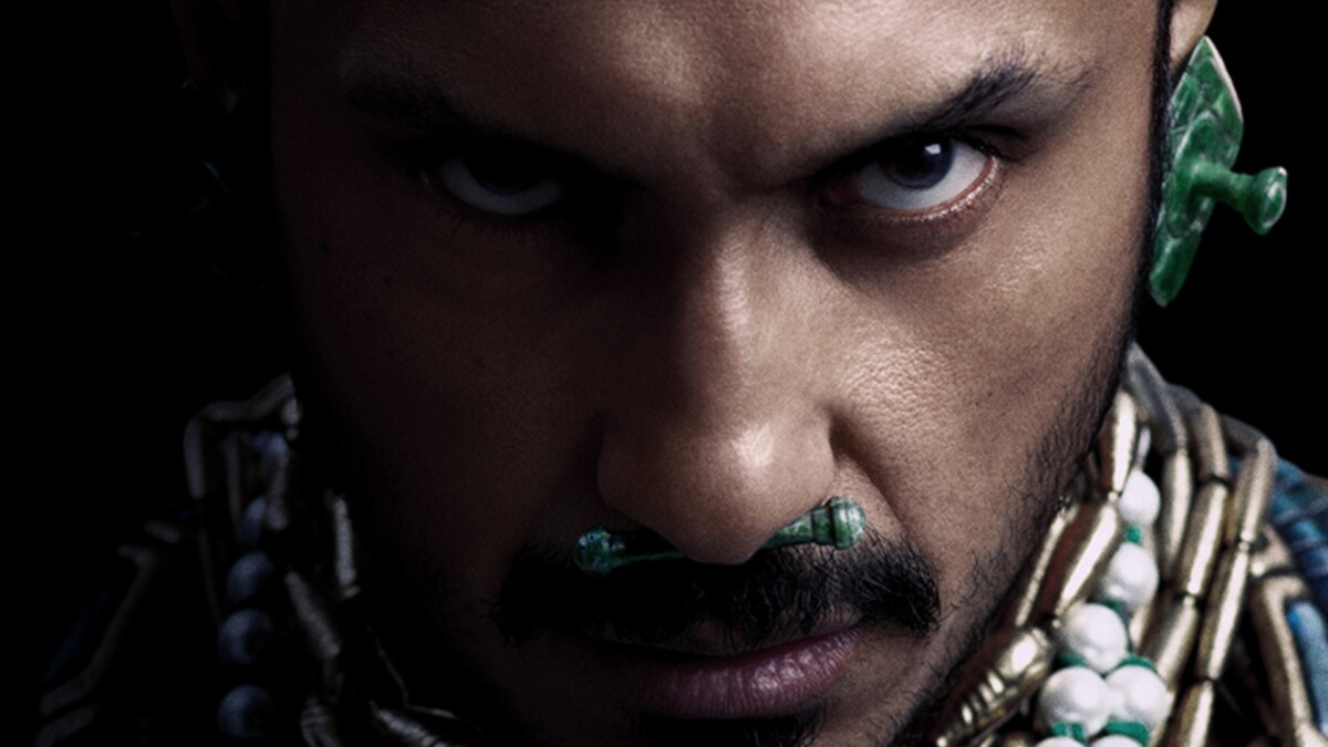 Black Panther - Wakanda Forever : Tenoch Huerta dans le rôle de Namor, roi de Talokan.