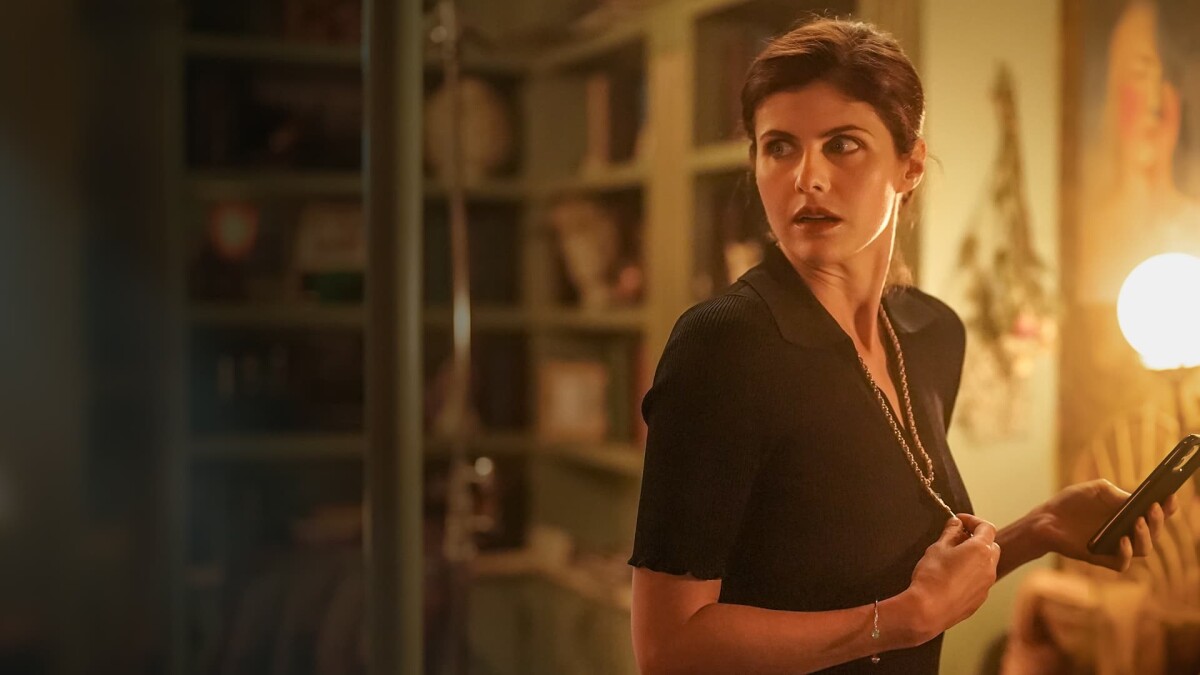 Mayfair Witches d'Anne Rice : Alexandra Daddario dans le rôle du Dr.  Rowan Fielding