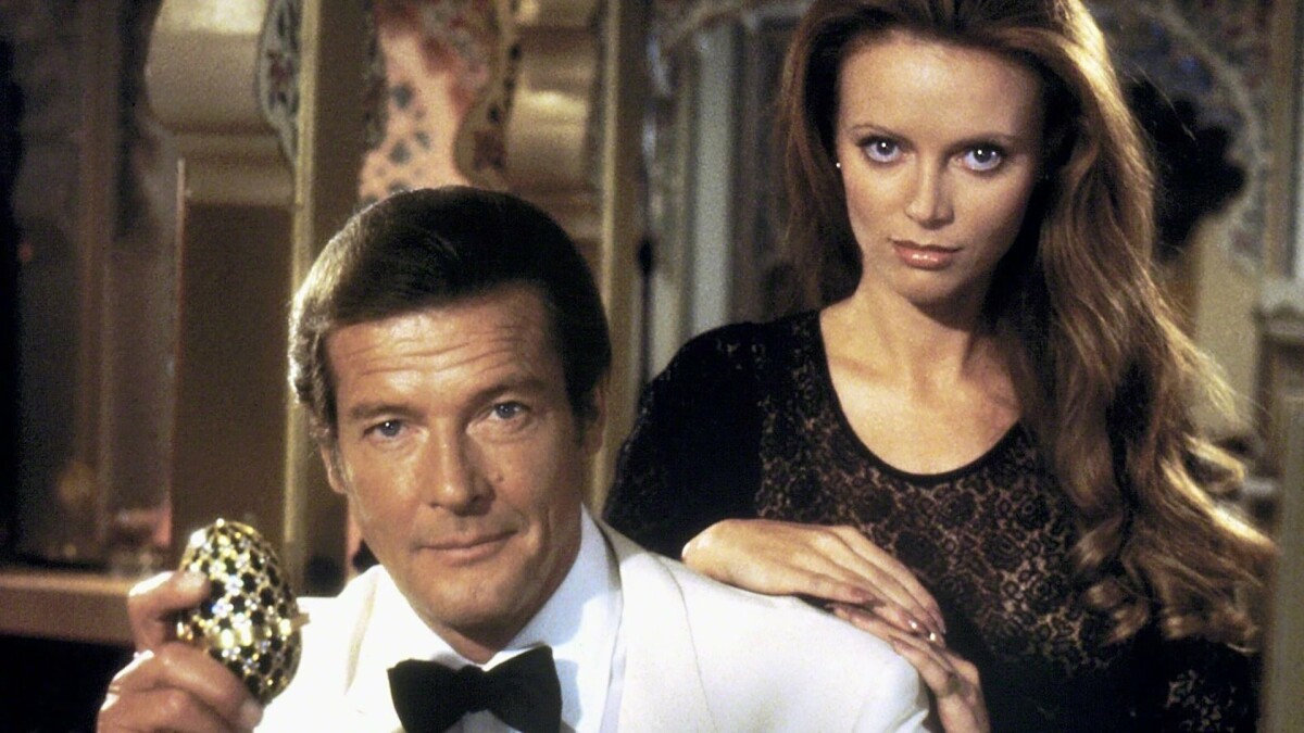 Roger Moore en "James Bond 007 - Pulpo" desde 1983