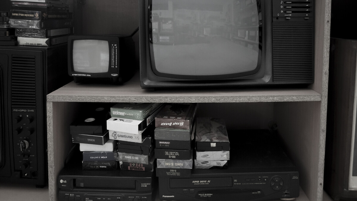 Scart zu So schließt ihr alte und analoge an euren Fernseher an |