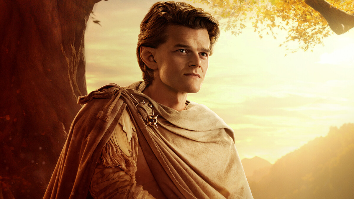 The Lord of the Rings - The Rings of Power: Robert Aramayo As Elrond 