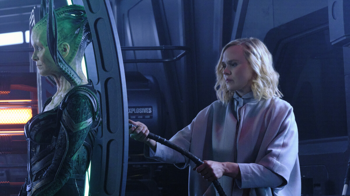 Star Trek Picard Season 2: Dr.  Jurati (Alison Pill) bonds with the Borg Queen (Annie Wersching).  In whose favor is this partial assimilation?