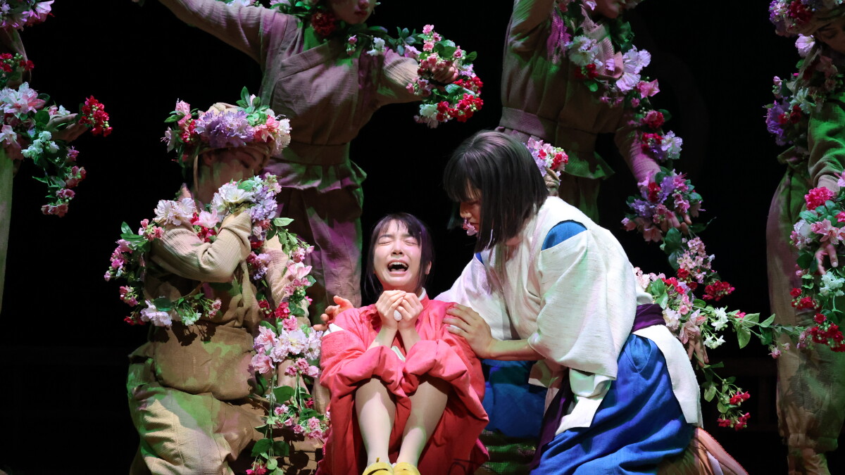 "Spirited Away" on the big theater stage