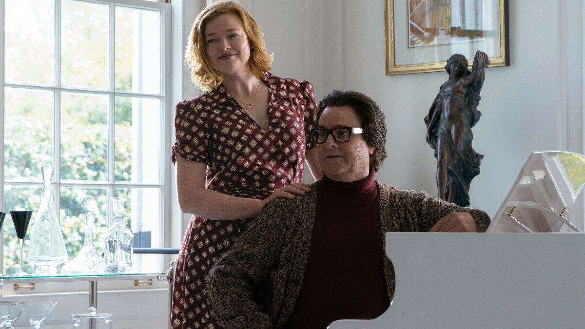 The Beanie Bubble: Sarah Snook als Sheila Warner und Zach Galifianakis als Ty Warner