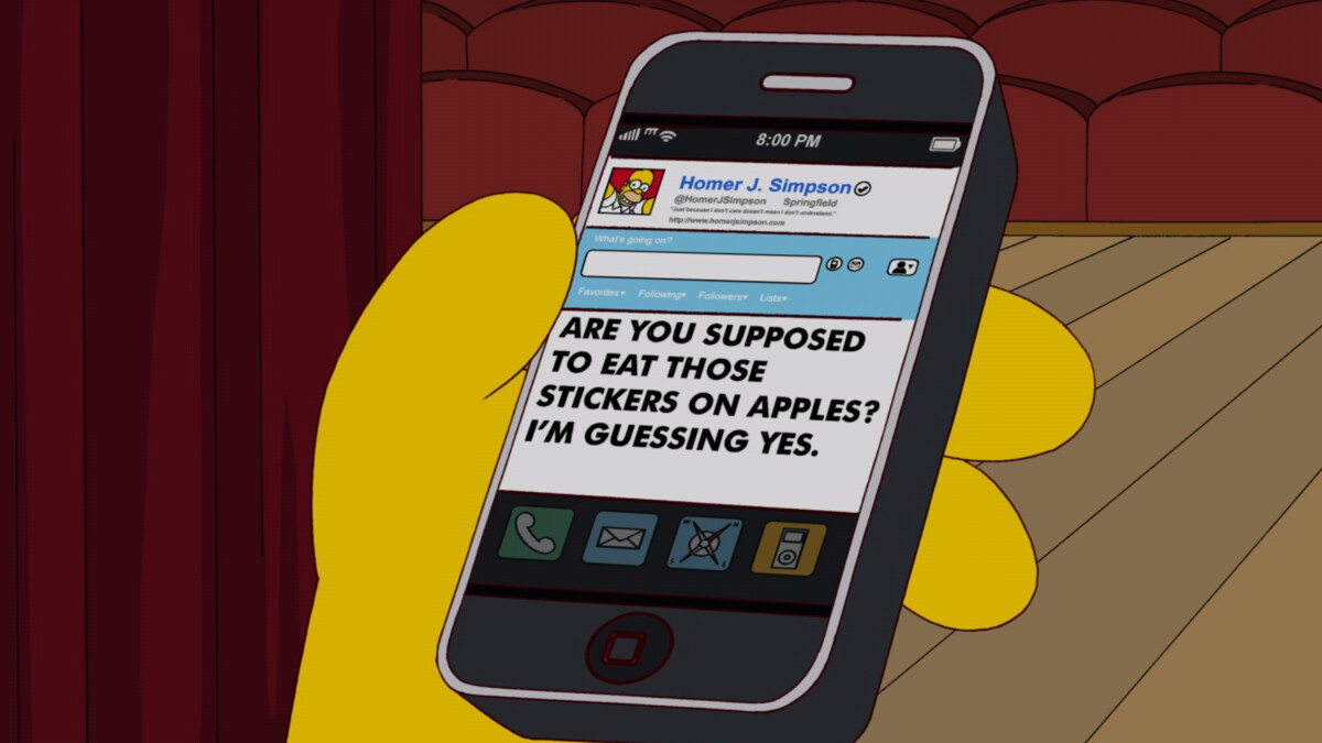 The Simpsons: Homer has neither X nor Twitter installed on the iPhone