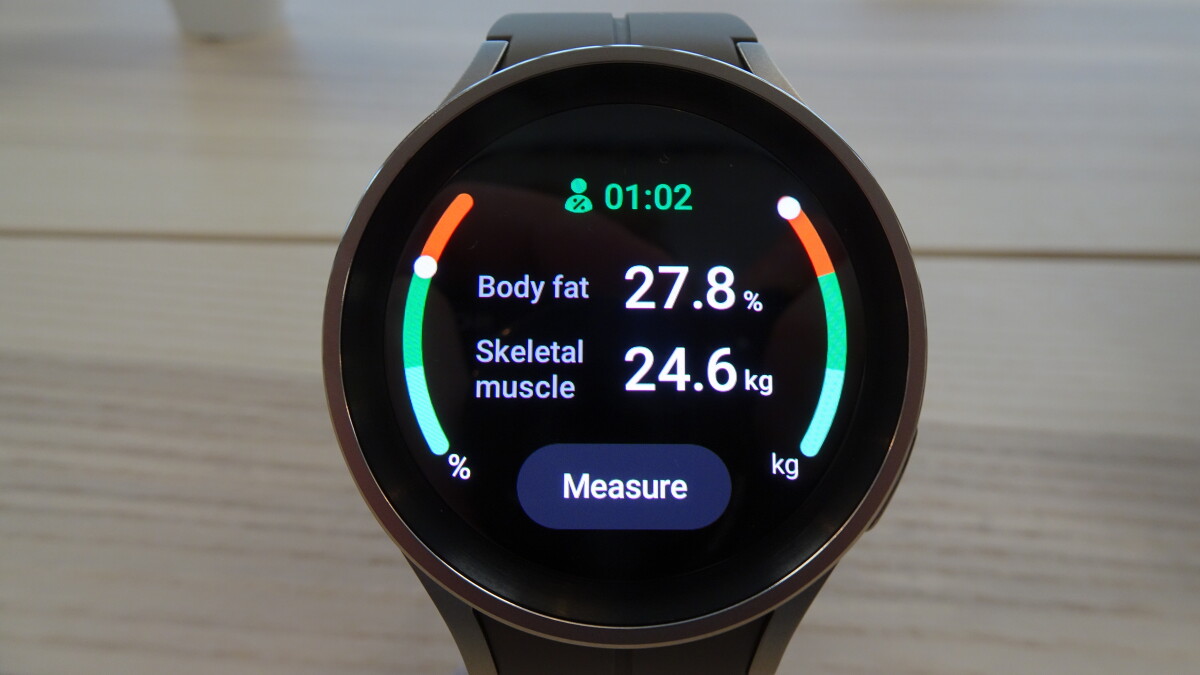 El Galaxy Watch 5 (Pro) también brinda información sobre la composición de su cuerpo.