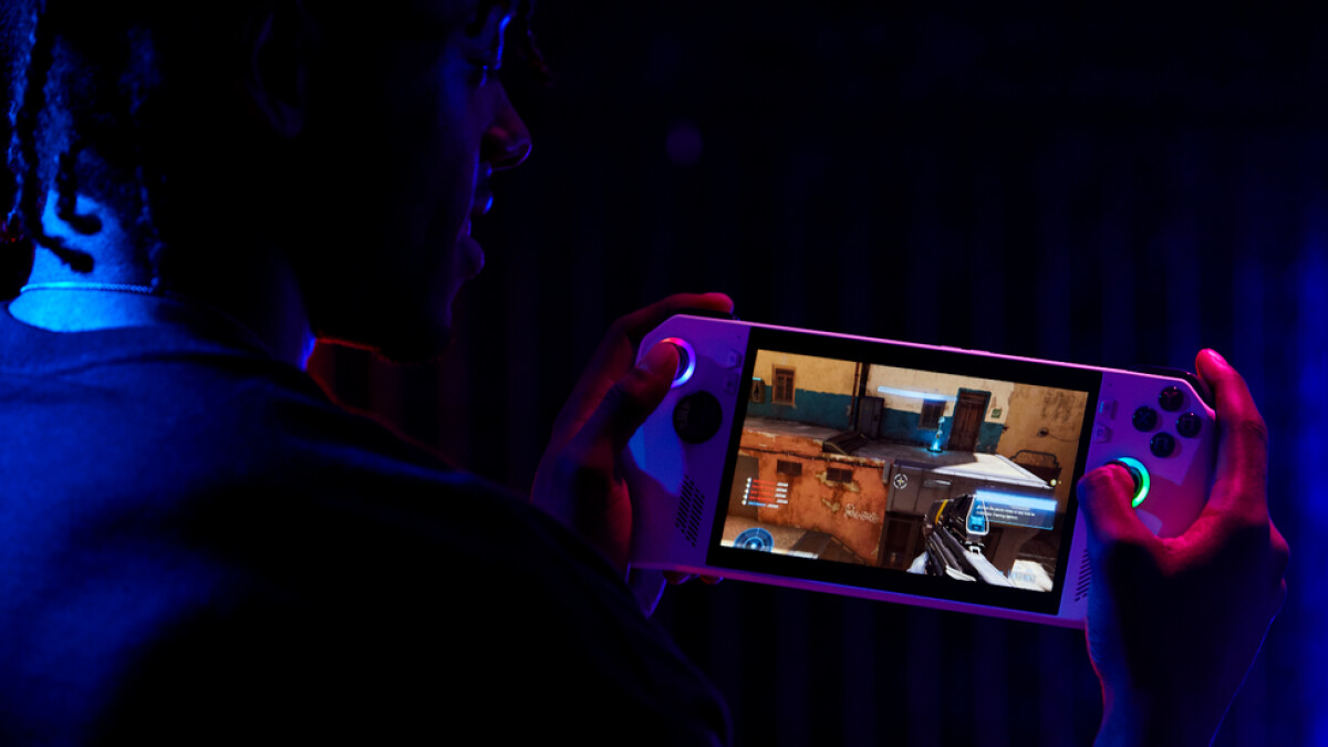 The Asus Rog Ally comes with a powerful Full HD touch display