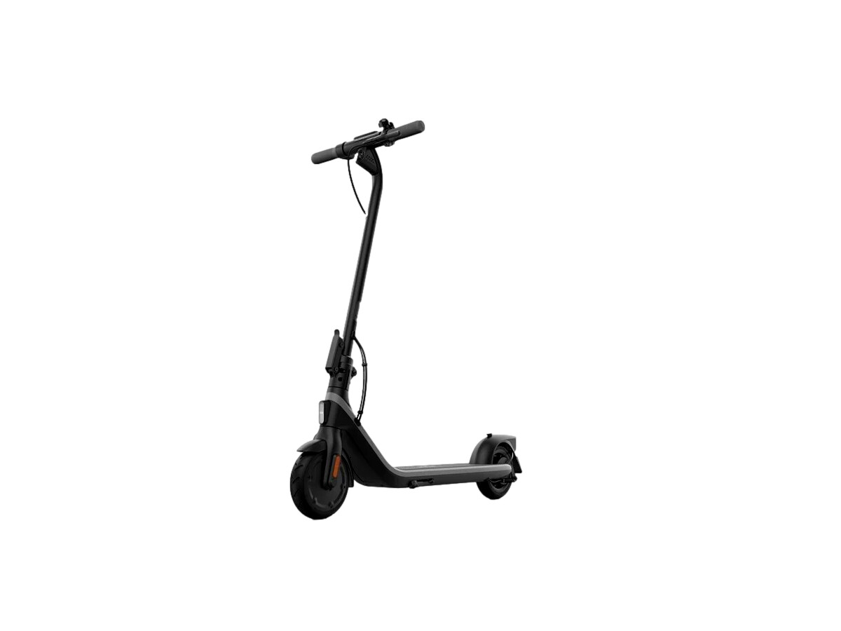 Découpez la trottinette Segway Ninebot