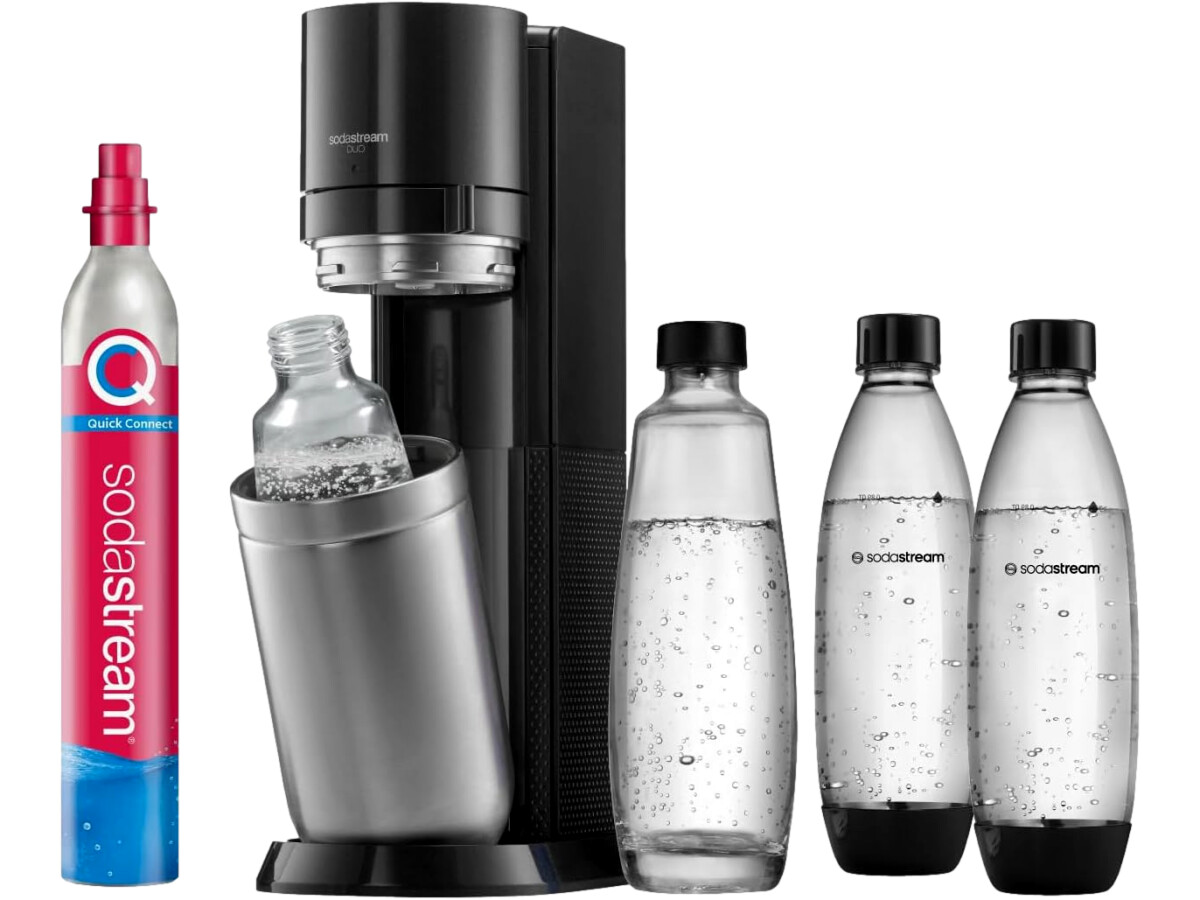 SodaStream DUO with CO2 cylinder and 4 bottles
