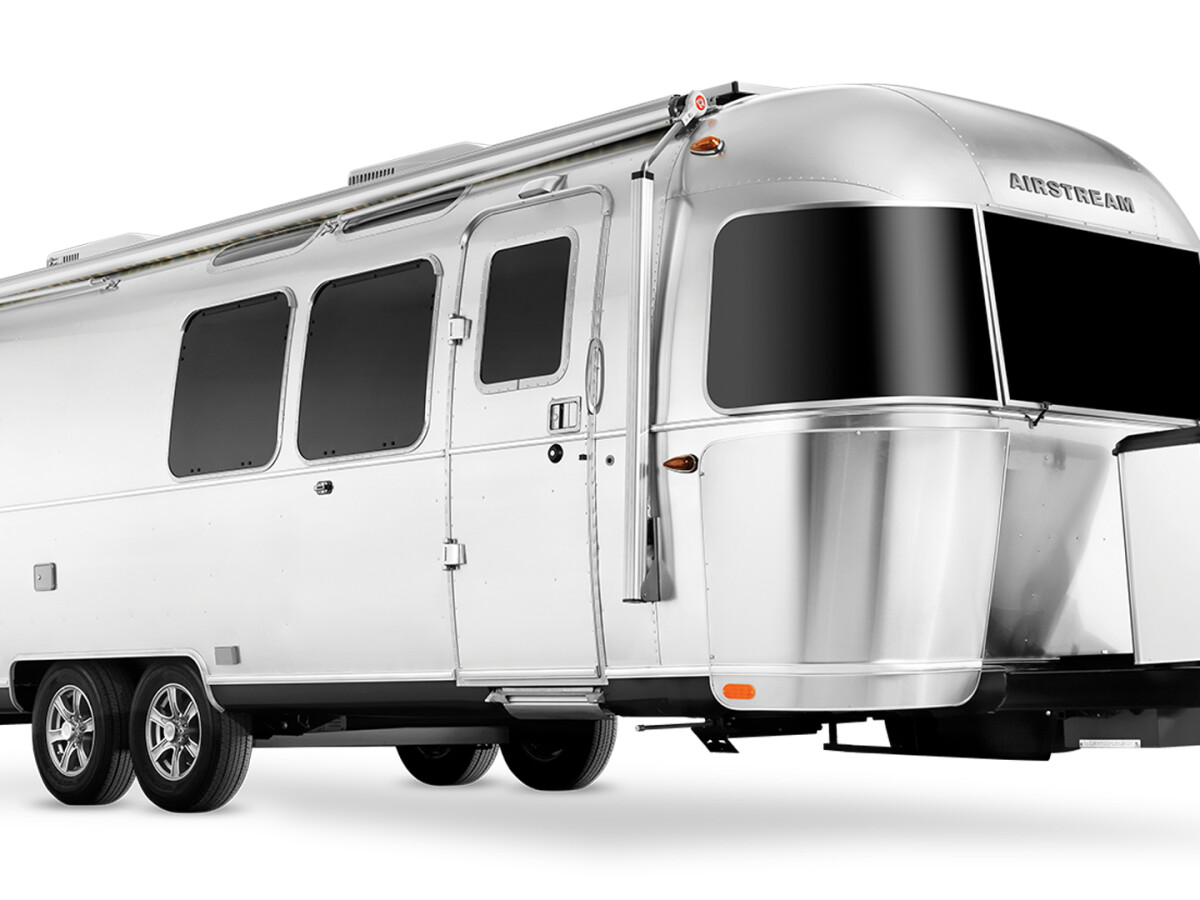 Wohnwagen und Camping-Mobil: Der legendäre Airstream-Wohnwagen wird  elektrisch – und parkt ohne Auto per App