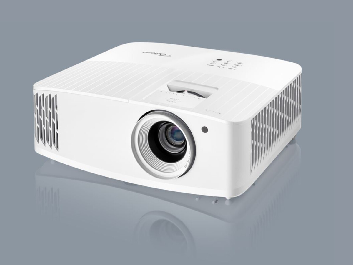 The Optoma projector "4K400x" is HDR and HLG compatible, which ensures impressive picture quality.