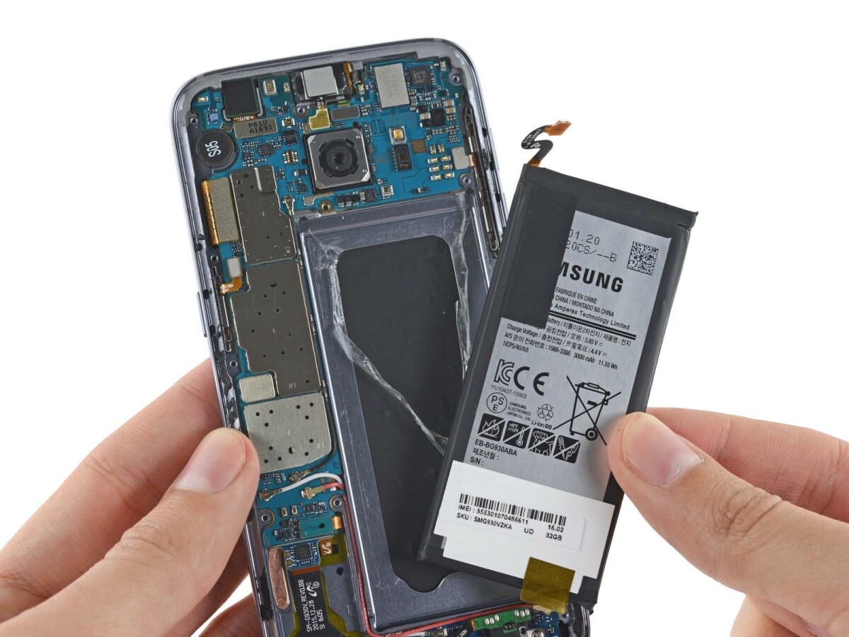 Akkutausch Samsung Galaxy S7 Reparatur Akku 